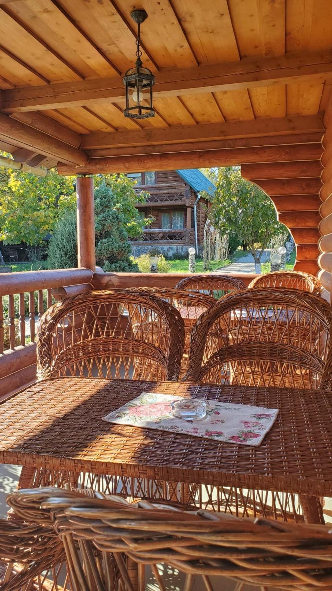 Hotel Tourist Complex Karina Polyana  Zewnętrze zdjęcie