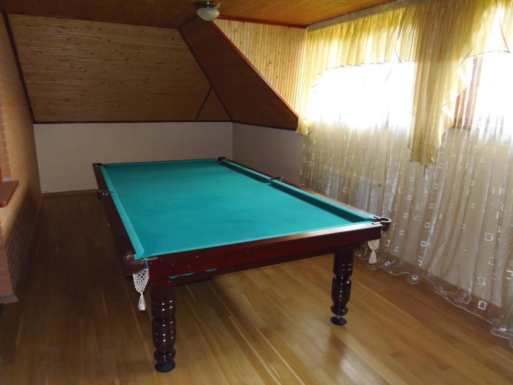 Hotel Tourist Complex Karina Polyana  Zewnętrze zdjęcie