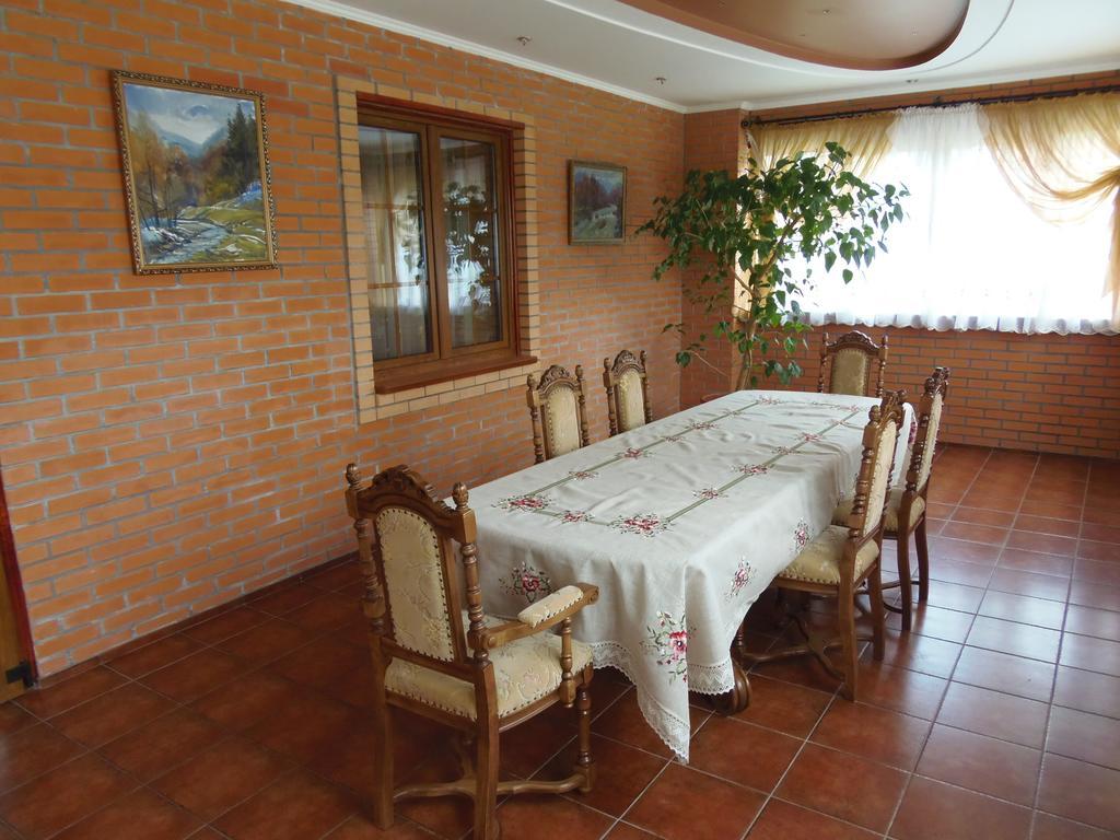Hotel Tourist Complex Karina Polyana  Zewnętrze zdjęcie
