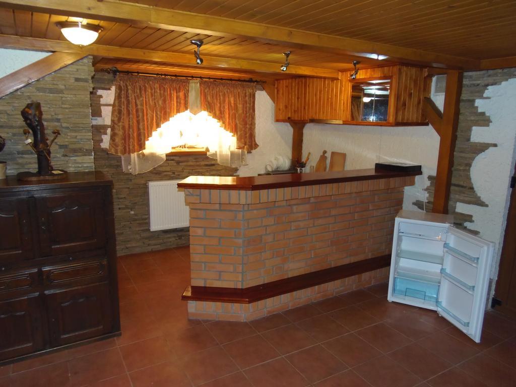 Hotel Tourist Complex Karina Polyana  Zewnętrze zdjęcie